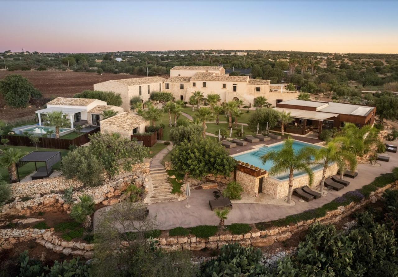 Pietra d'Acqua Resort&Spa by Geocharme Sampieri Esterno foto